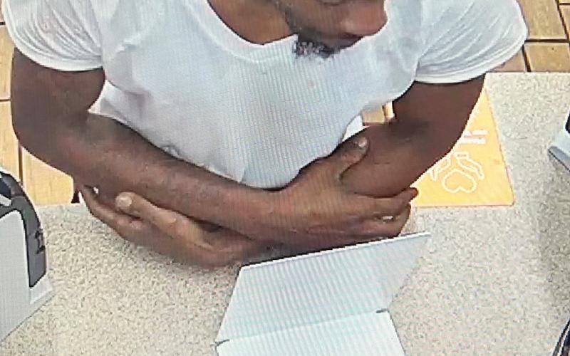 According the Flagler County (Fla.) Sheriff’s Office, 32-year-old Quinntavus Kwame Jordan, of Douglas, Ga., is accused of armed robbery in Palm Coast. Jordan fled the scene and was caught in Kingsland after a store clerk at a gas station shot the suspect.