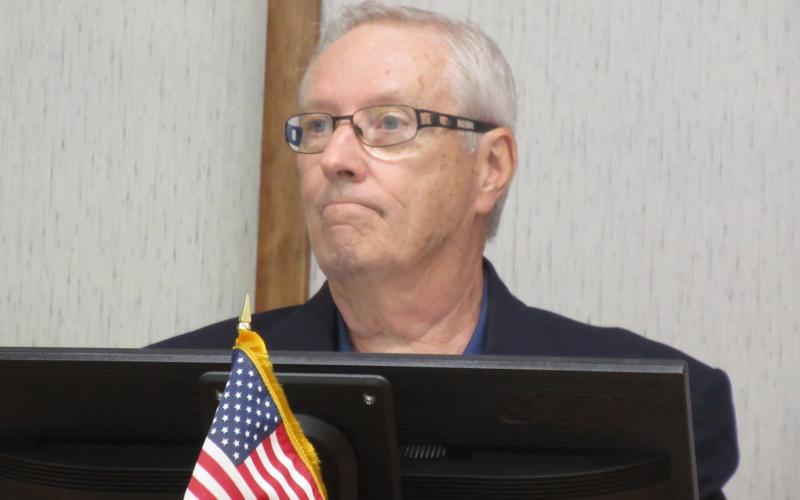 Fernandina Beach Mayor Mike Lednovich speaks Tuesday during the City Commission meeting.