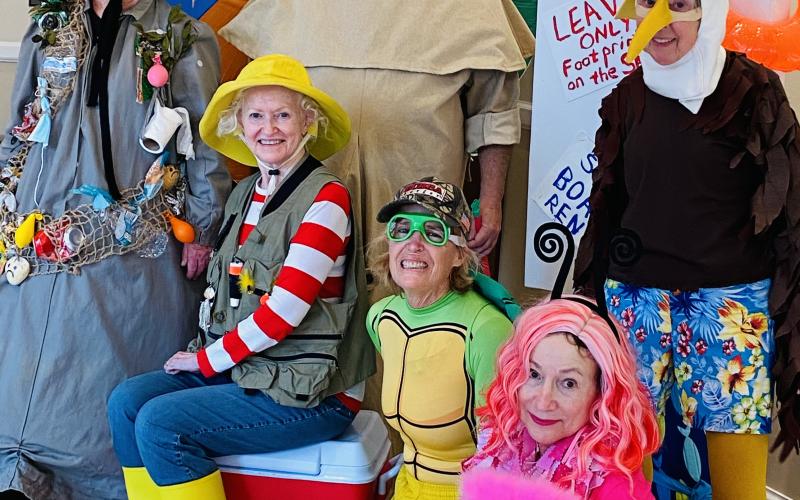 The “All at Sea” cast, left, includes Jeff Goldberg, Pat Henderson, Jayne Jeney, Kay Stephens, Peggy Strickland and Sue Weiner.