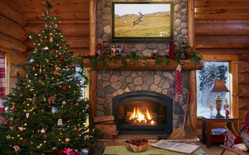 The North Pole’s most famous couple has made their home available for an online virtual tour, joining several local homes that were part of the Amelia Island Museum of History’s Holiday Home Tour for 2020. ZILLOW.COM