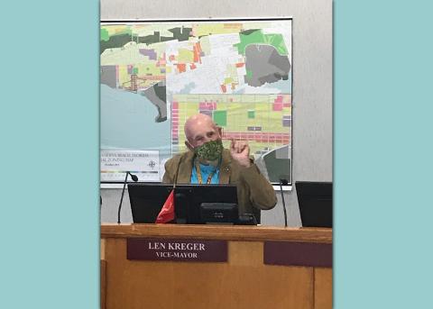 Fernandina Beach Vice Mayor Len Kreger voiced frustration about violations of the city's mask ordinance he saw when the commission held a workshop at the city-owned golf club, adding it was the city staff's responsibility to ask people to wear masks, not his as a city official.   JULIA ROBERTS/NEWS-LEADER