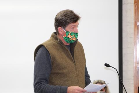 Jack Knocke spoke to the Fernandina Beach City Commission about the job performance of City Manager Dale Martin, who he said is responsible for “manufactured emergencies,” such as allowing the city’s contract with Indigo Golf Partners to expire.