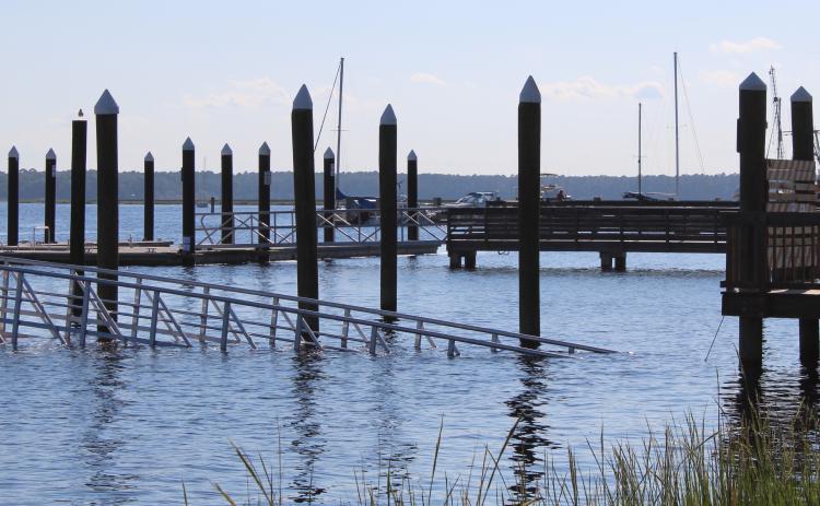 A gangway collapsed on the St. Marys Waterfront on Tuesday morning, injuring 17 and sending six people to hospitals in St. Marys and Jacksonville, Fla.