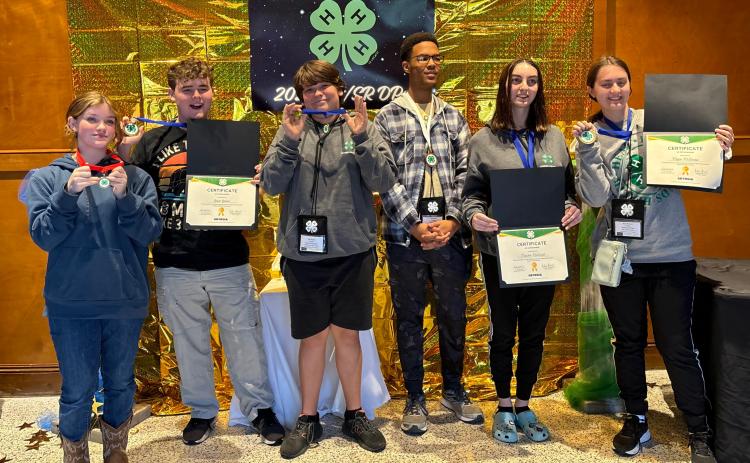 Camden County 4-H’ers, from left, Emma Kolb, Gavin Greene, Oliver Guynes, Xavien Gray, Madison McDonald and Megan McDonald recently competed in the District Project Achievement competition.