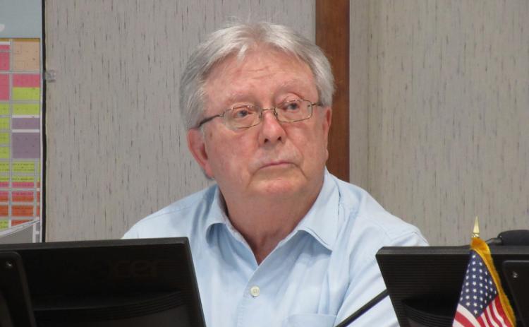 Jerry Decker, the newest member of the city’s Marina Advisory Board, offered a new idea to help pay off the marina’s debt – using the city’s Land Conservation Trust Fund – for an effort he called “Conserve the Marina.” JULIA ROBERTS/NEWS-LEADER