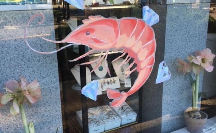 Fernandina Beach High School art students will paint shrimp-themed windows in downtown Fernandina Beach next week.