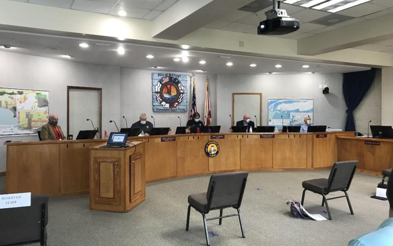 The Fernandina Beach City Commission donned masks and Commission Chambers were reconfigured with seats six feet apart to conform to social distancing for the first in-person meeting of the City Commission since rules regarding public meetings were relaxed by Gov. Ron DeSantis. JULIA ROBERTS/NEWS-LEADER